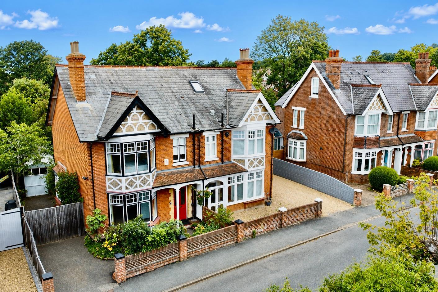 Gordon Avenue, Camberley